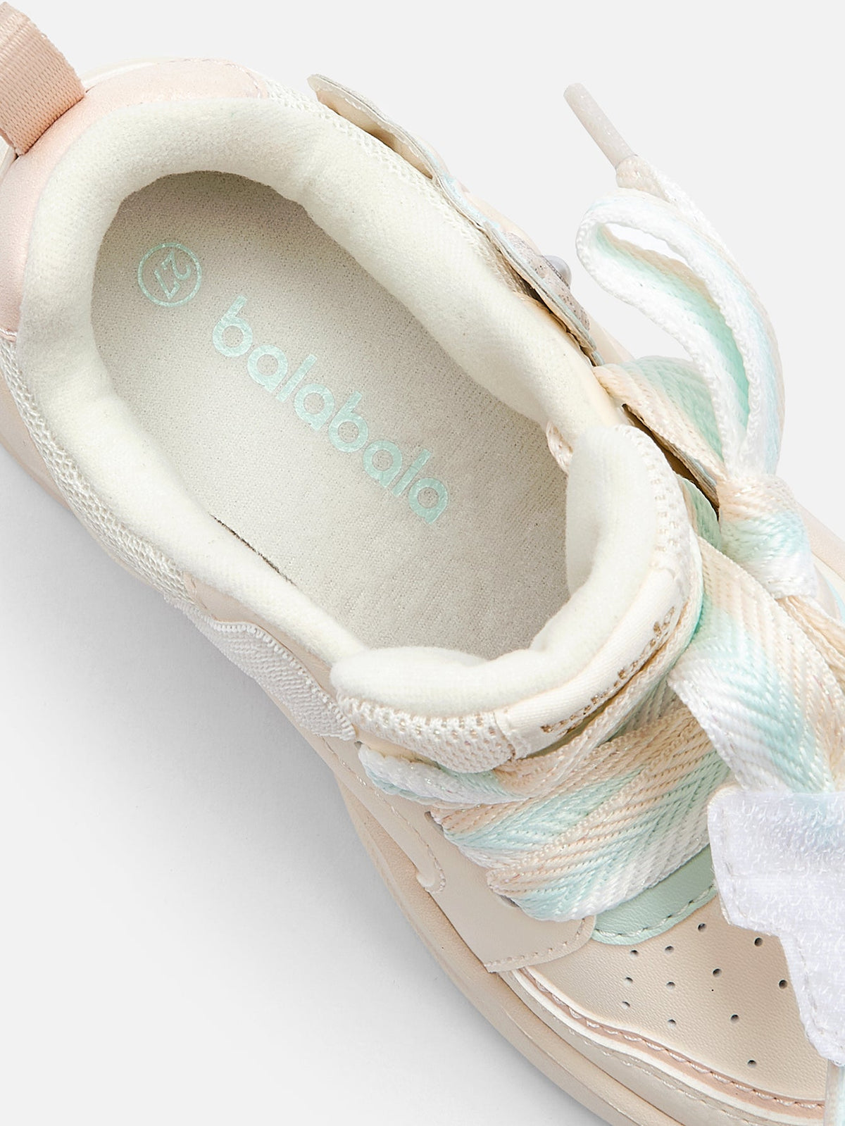 Balabala children's shoes for boys and girls sneakers small white shoes 2025 New Year