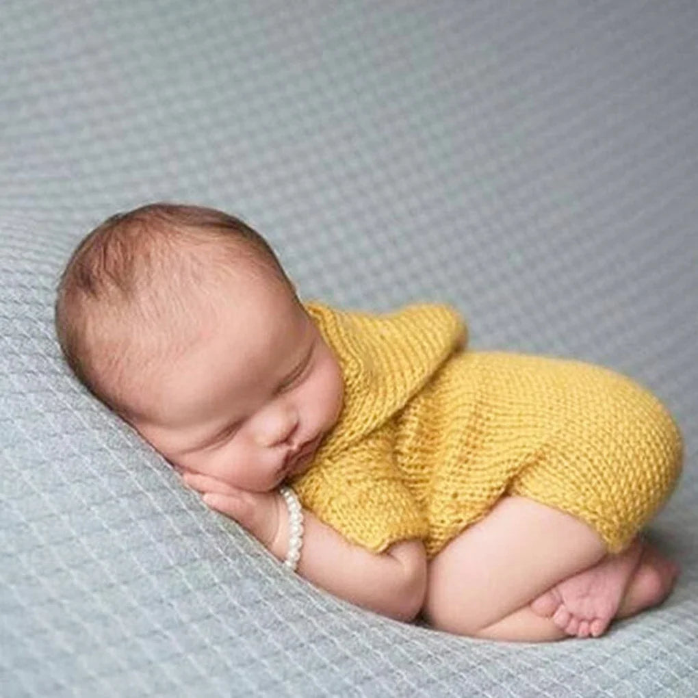 Baby Photography Props Newborn Ladybird Insect Costume Boy Girl Infant Crochet Knit Hat Outfits Lace Ladybird