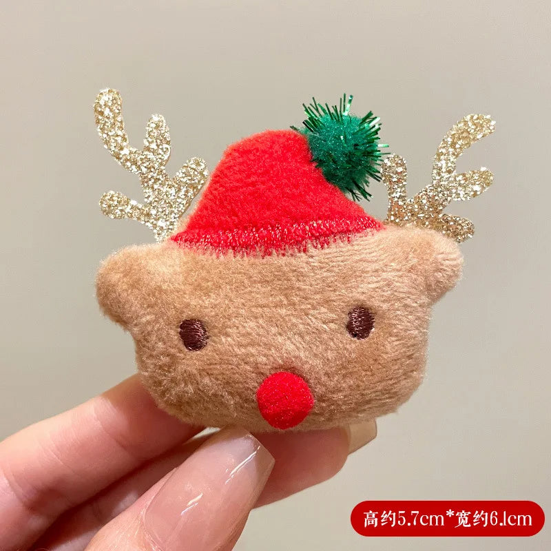 1PC Christmas Themed Cartoon Brooch