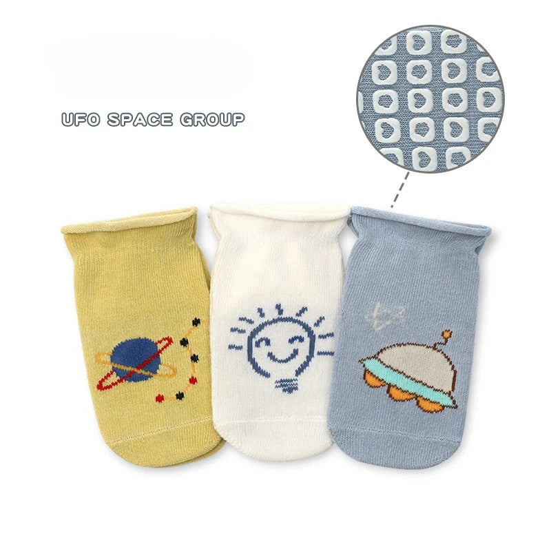 3 Pairs Cartoon Newborn Socks