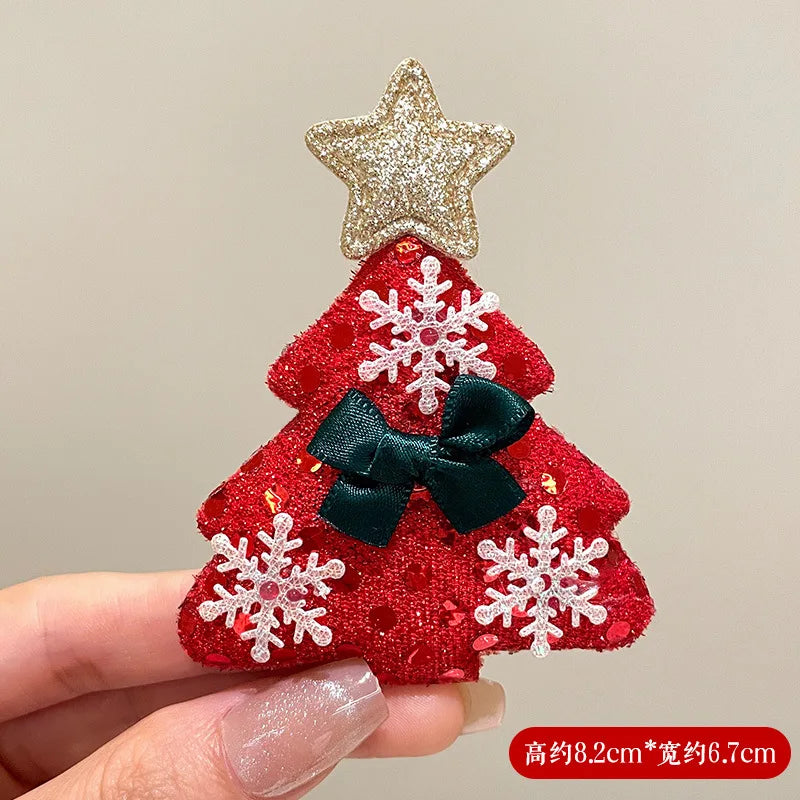 1PC Christmas Themed Cartoon Brooch