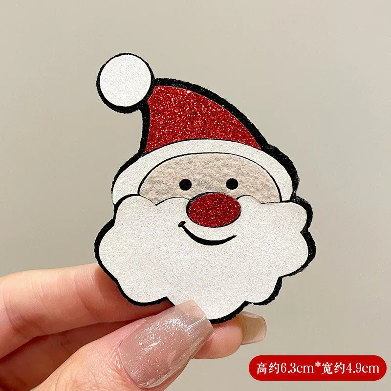 1PC Christmas Themed Cartoon Brooch