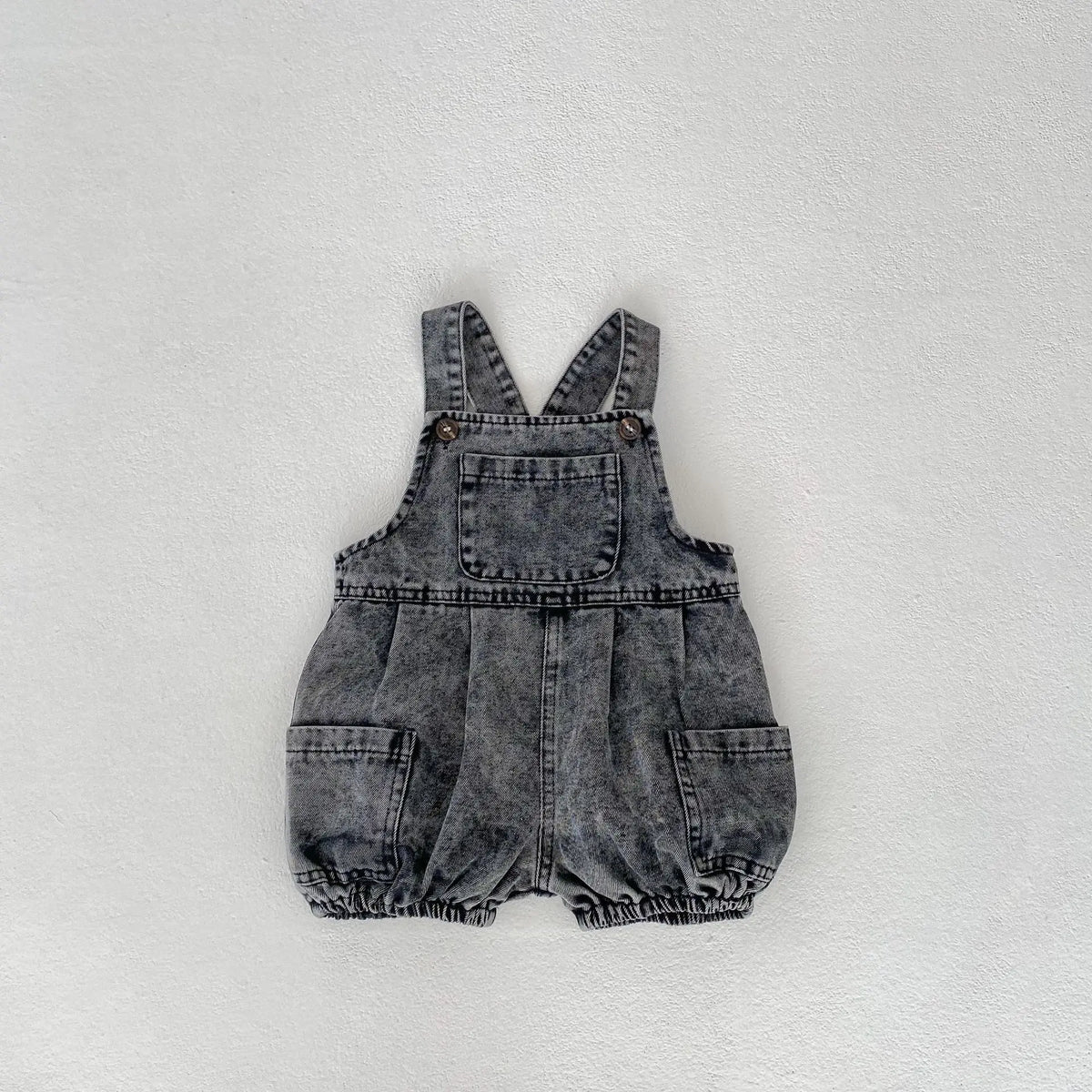 2025 Summer Outfit for Baby Boys and Girls Aged 0-3, Consisting of Denim Straps, Shorts, Two-piece Rainbow Printed T-shirt Set