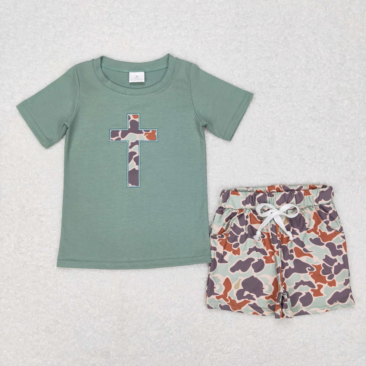 Bunny t-shirt with Camouflage Shorts