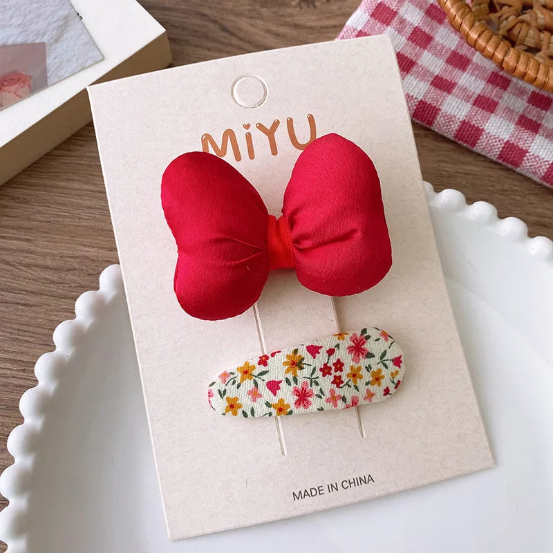 2/4PCS Red Christmas Baby Hair Pins