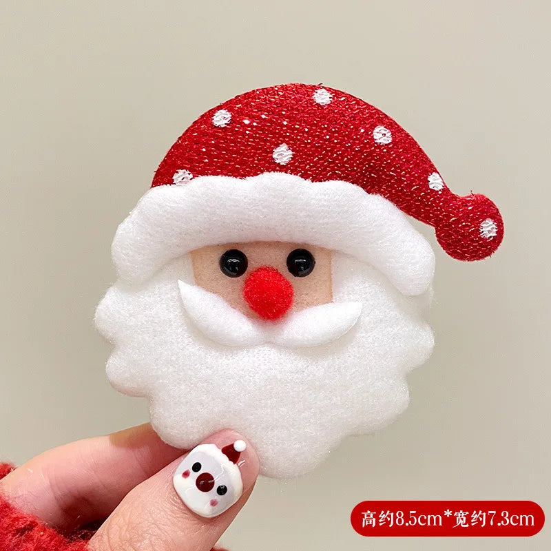 1PC Christmas Themed Cartoon Brooch