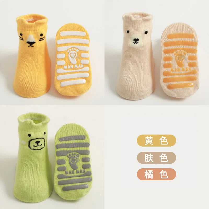 3 Pairs Cartoon Newborn Socks
