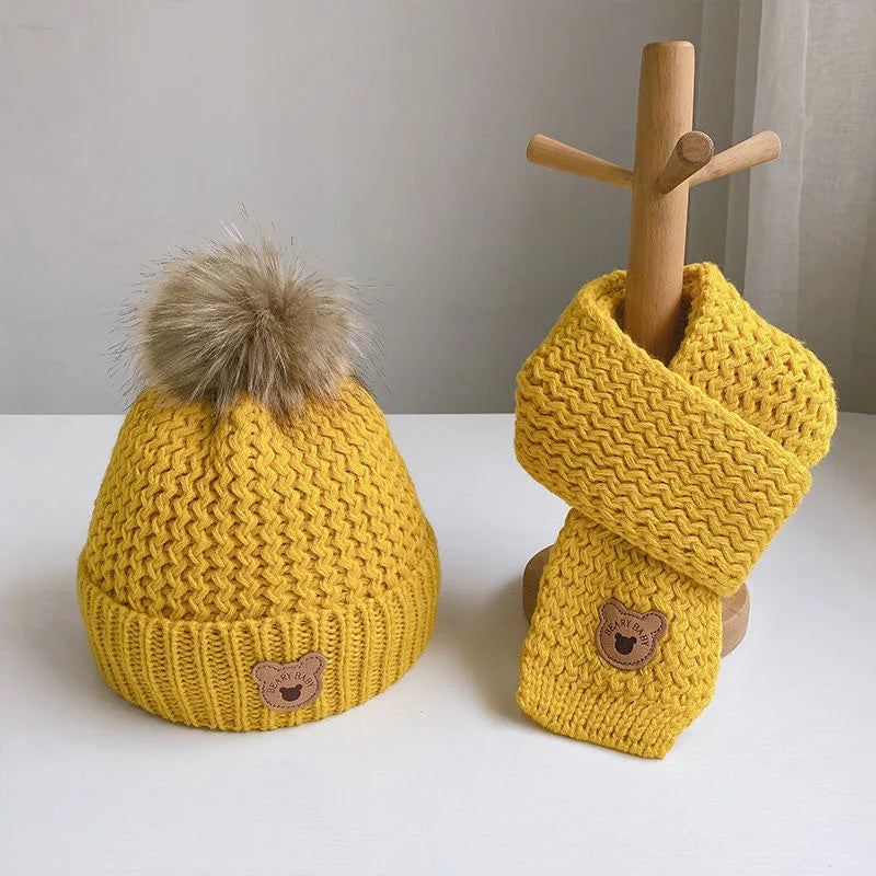 Cute Bear Baby Hat Scarf Set