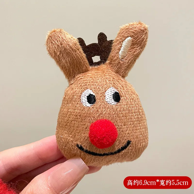 1PC Christmas Themed Cartoon Brooch